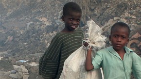 2015-Wereldwijde armoede in de media